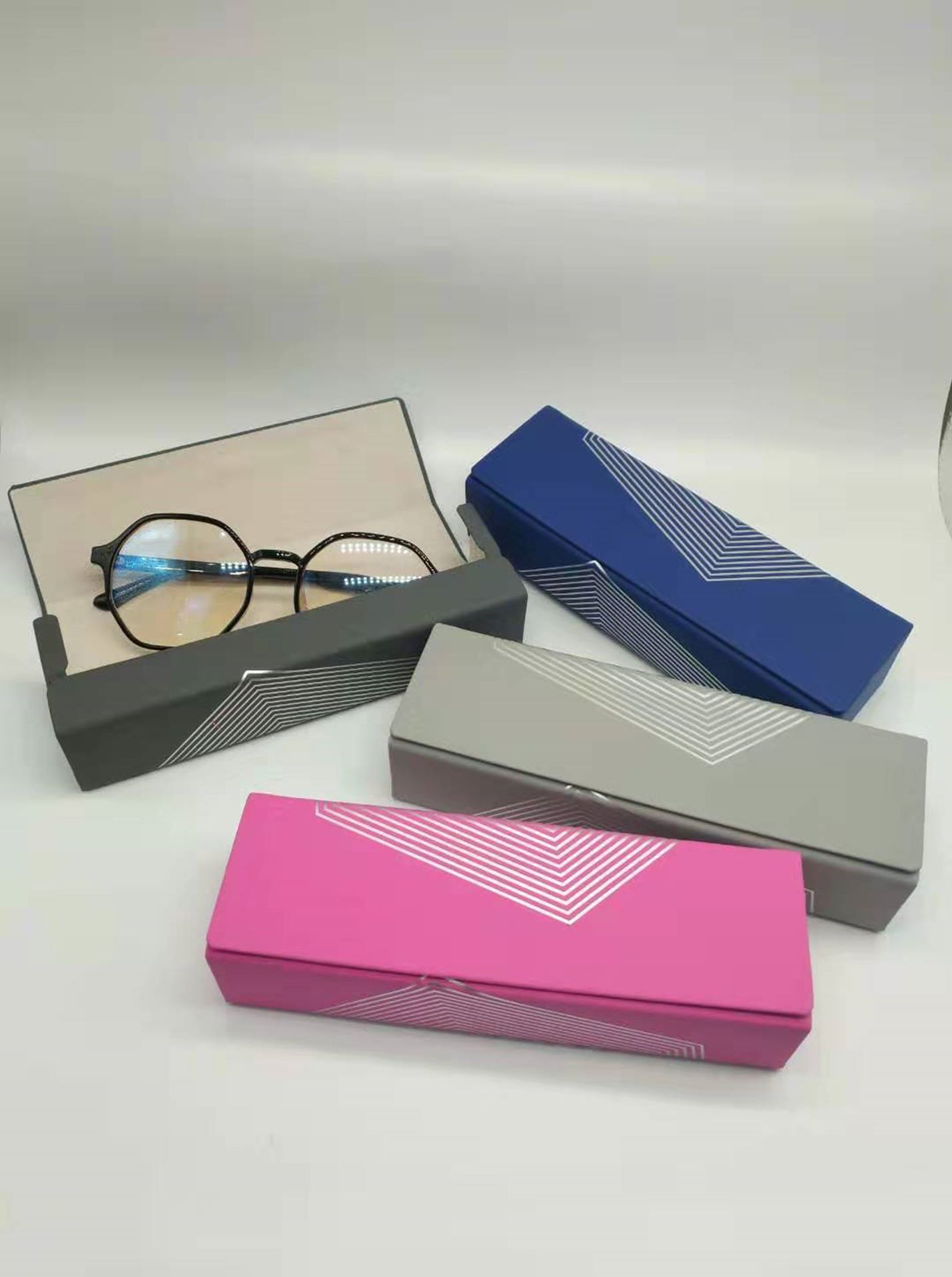 义乌好货 太阳镜手工盒 新款蛇皮纹手工盒 墨镜盒