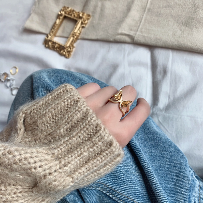 Super hot money recommended! Fairy butterfly ring