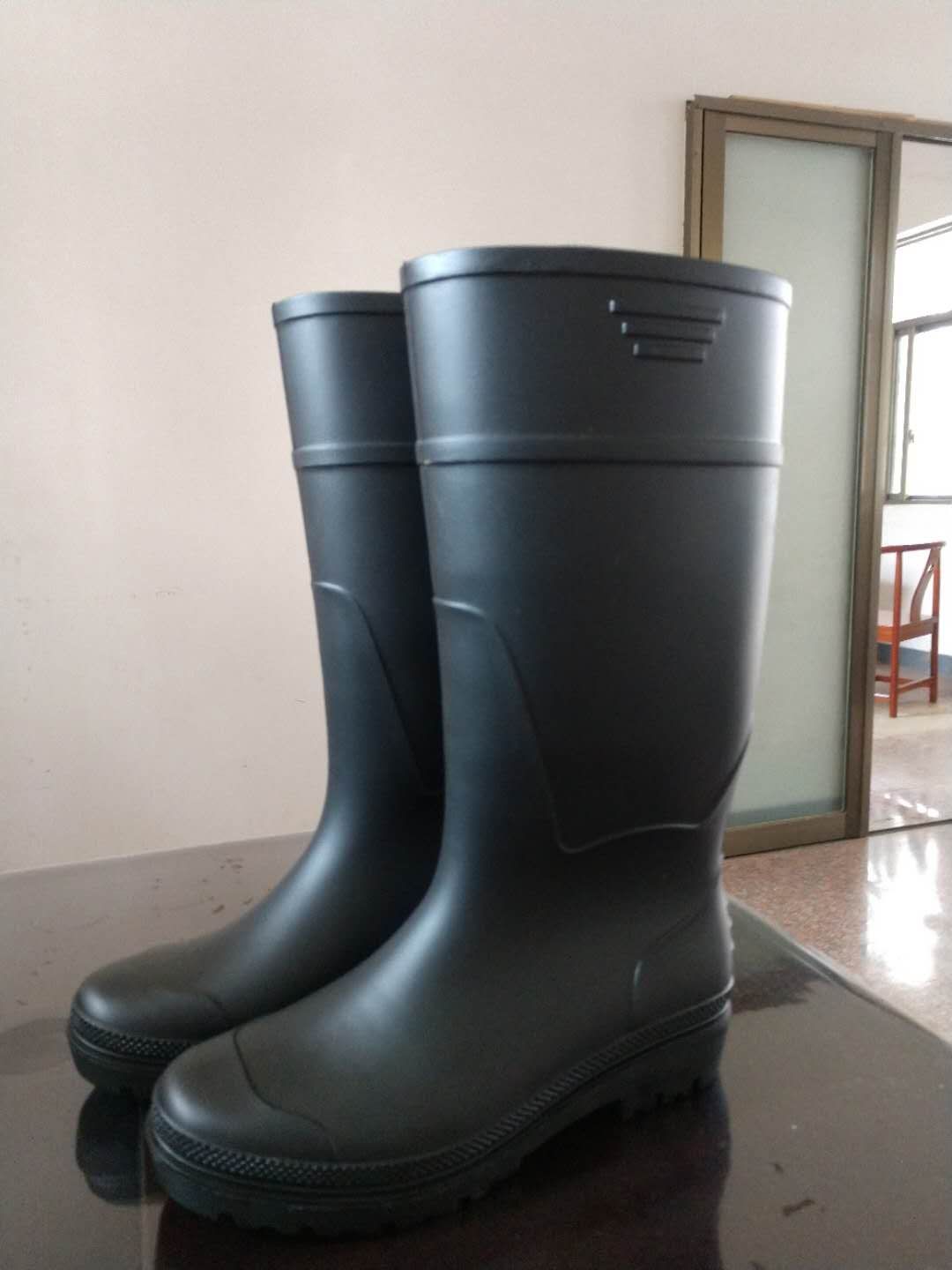 雨靴   安全雨靴   劳保雨鞋   防砸防刺绝缘雨鞋产品图