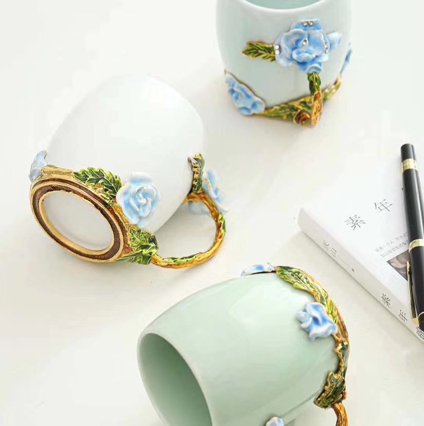 Handmade Lotus Cup Item Picture