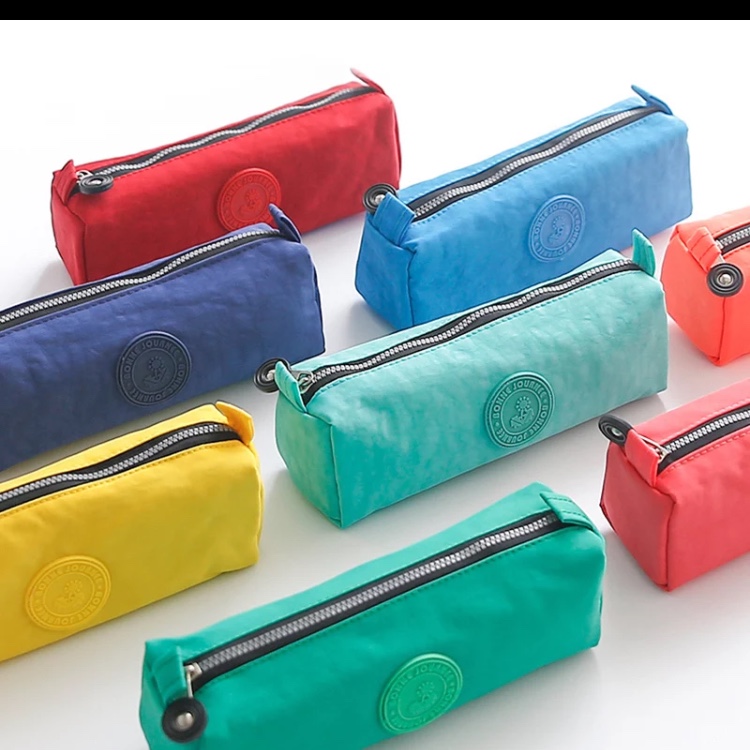 A pen case. A stationery bag. Take in