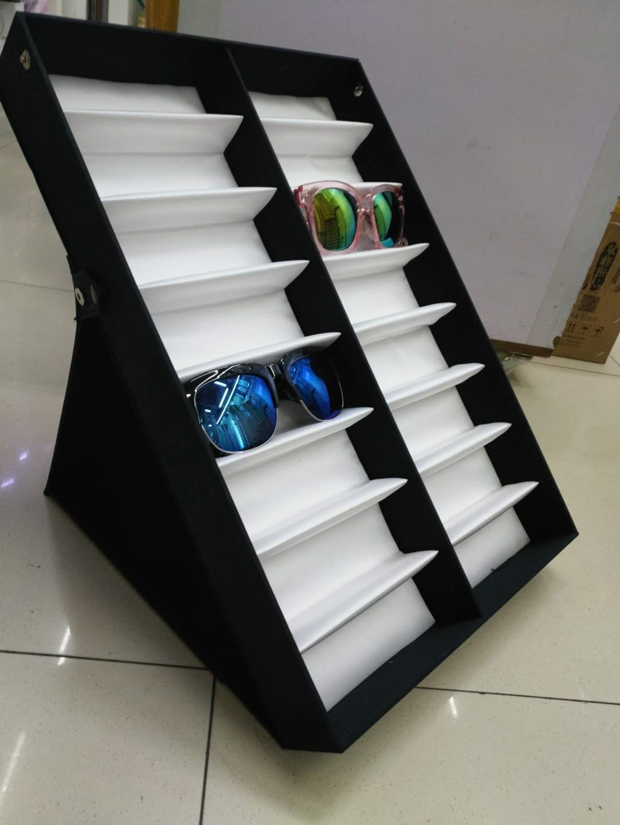 义乌好货 16格盒眼镜收纳盒太阳镜展示架子多格大墨镜整理盒