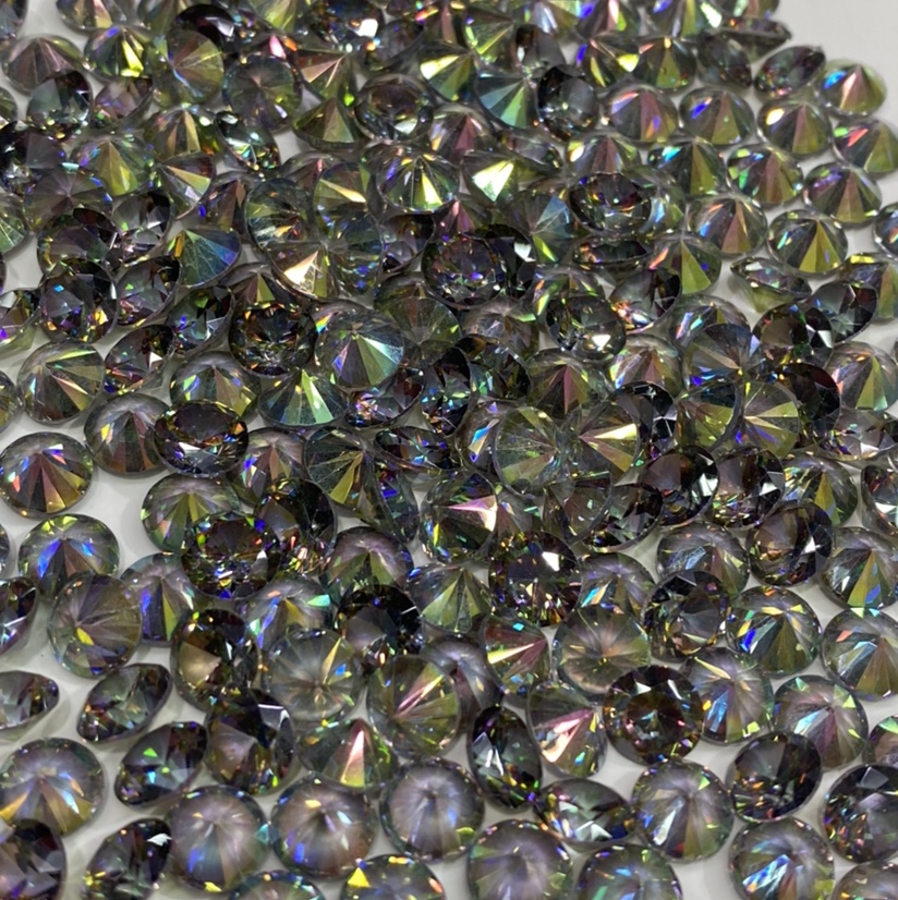 8# Zircon with seven colors