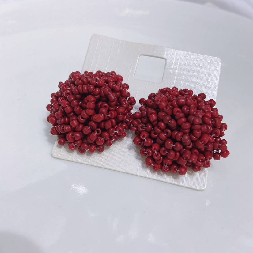 Hand-woven rice bead earrings. Dazzling earrings undefined