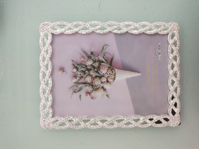 Metal photo frames, plastic photo frames Item Picture