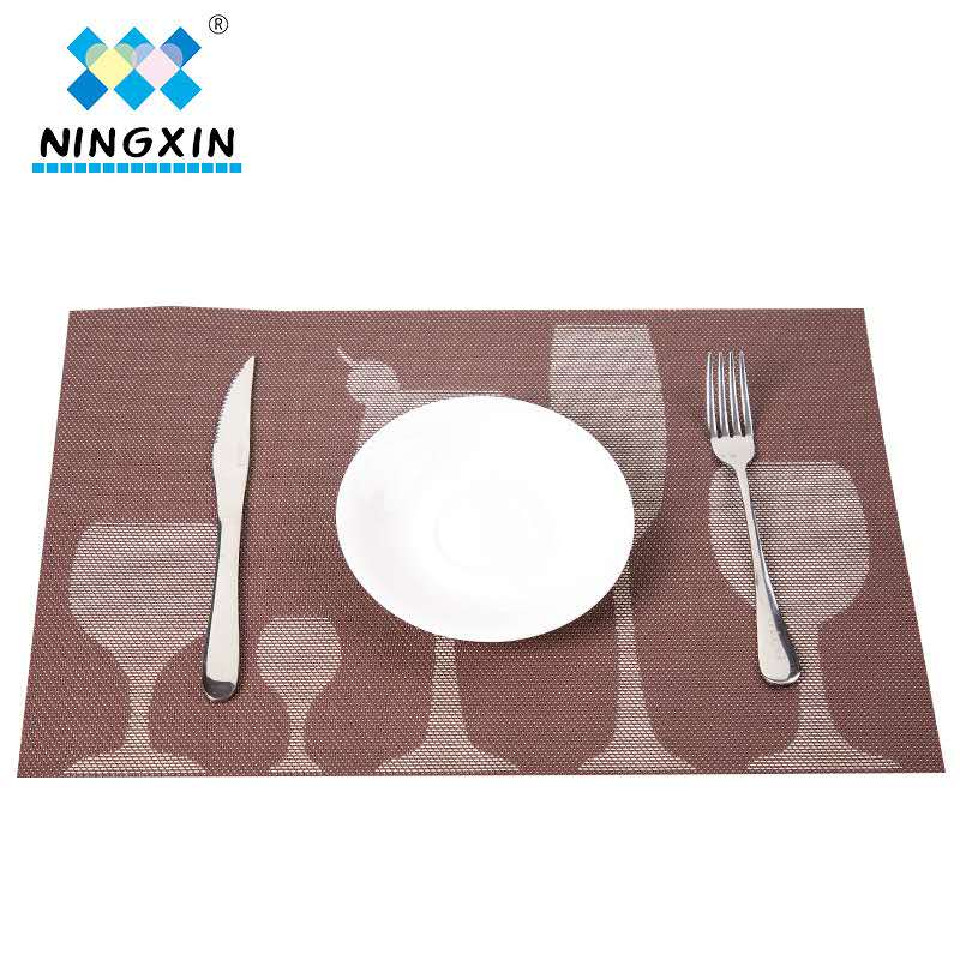 New Teslin Christmas large flower pvc placemats, leak-proof and edged-pressed Western placemats, classic and fashionable anti-slip coasters for hotels detail image 1