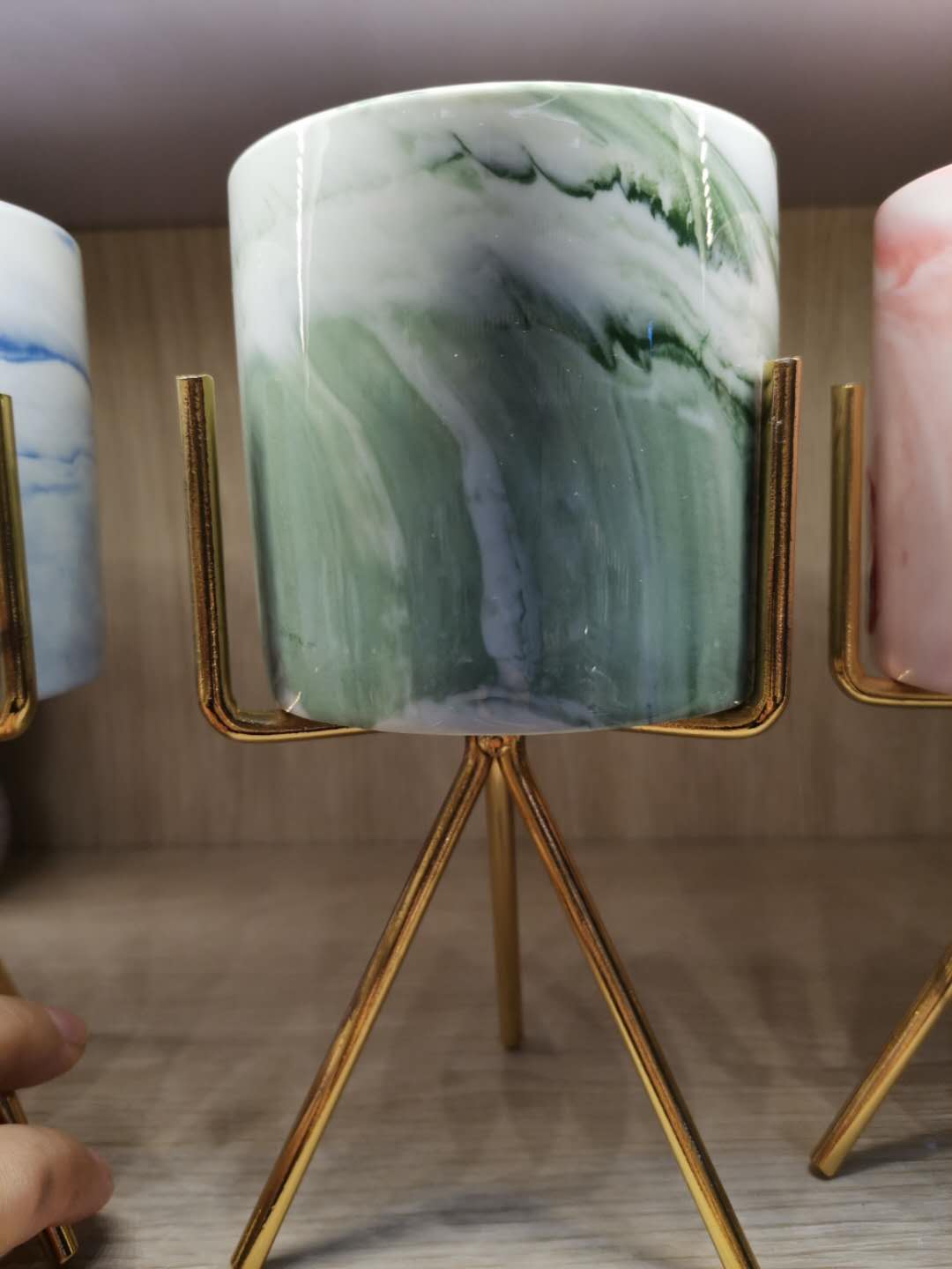 陶瓷杯香薰蜡烛，金色铁架