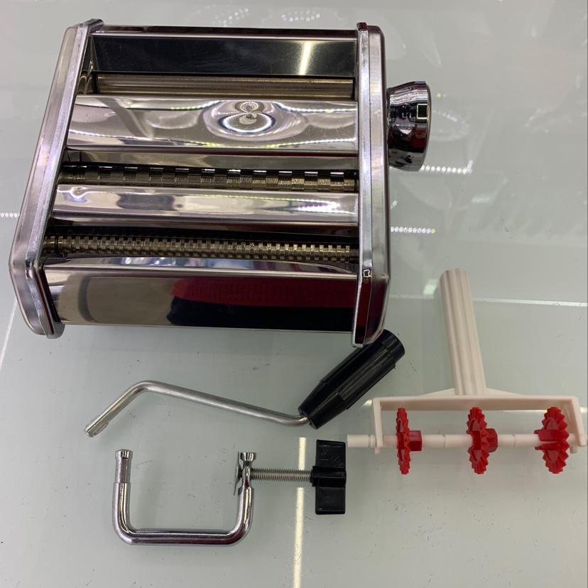 家用手动小号面条机，150整机加推刀