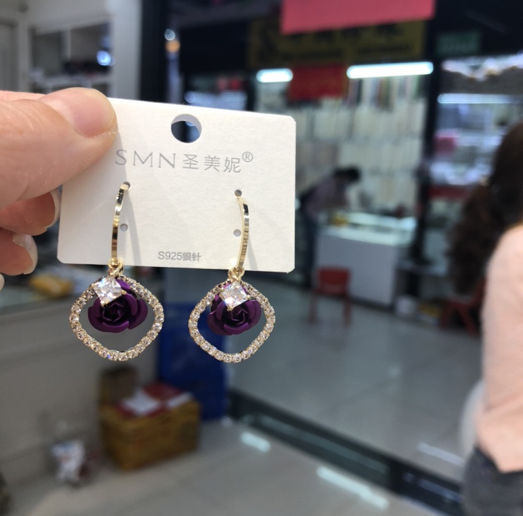 时尚钻石玫瑰花银针耳环圣美妮饰品圣美妮饰品