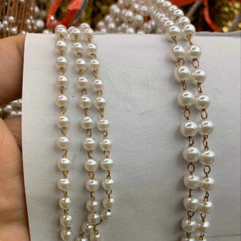 High-gloss pearl handmade chain