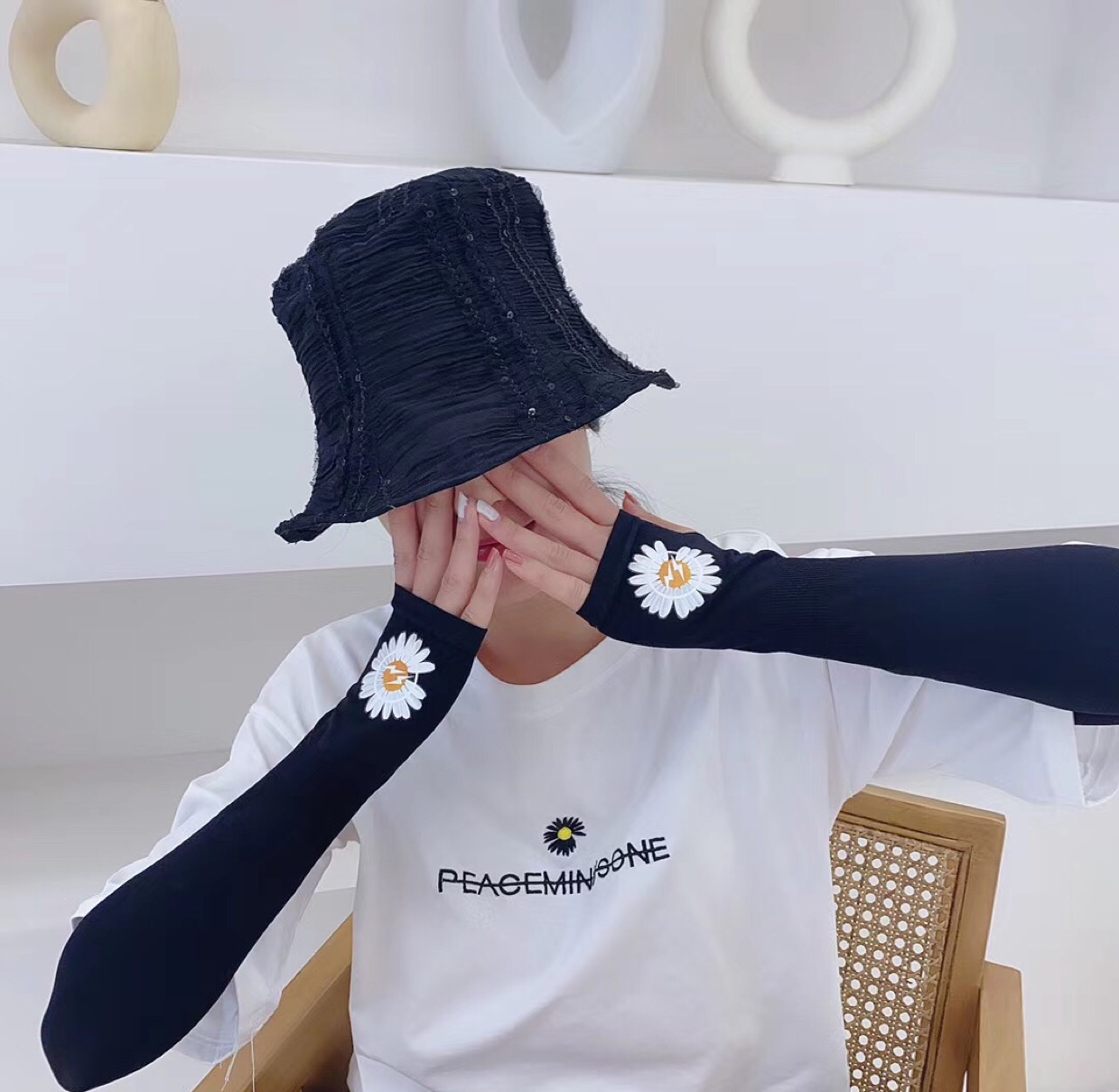 Sun Protection sleeve Arm Mickey Female SUN Protection UV summer Daisy outdoor mosquito repellent ride ice cream sleeve