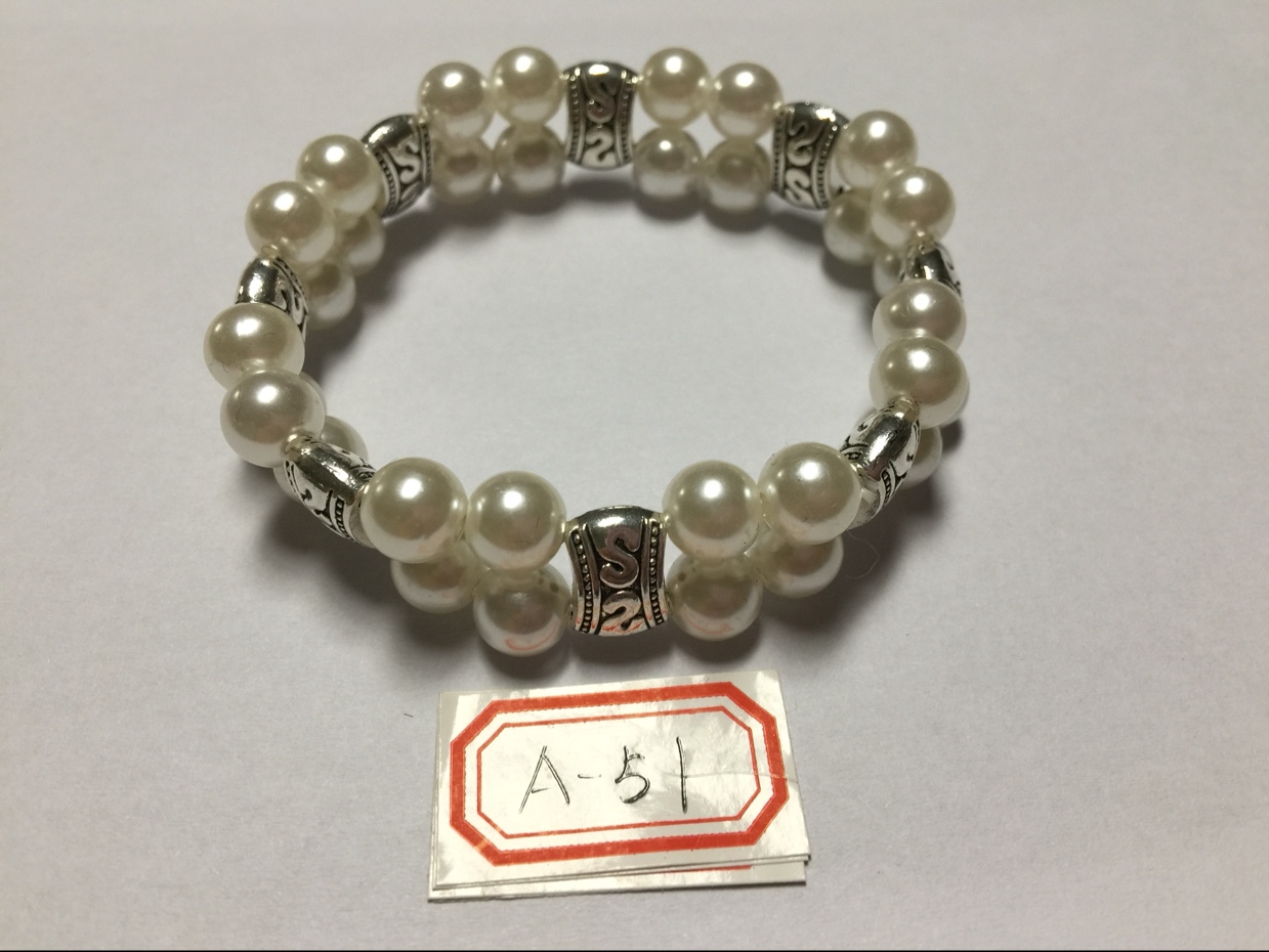 珍珠手链产品图