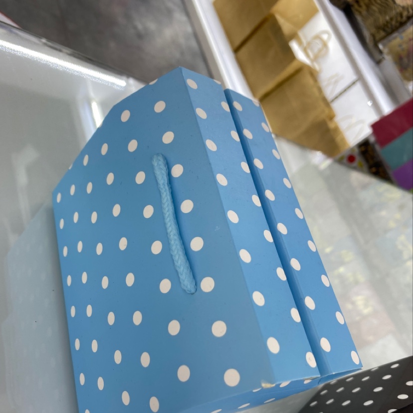 One-piece packaging box, gift bag, paper products, souvenirs, daily-use packaging, gift box set detail image 2