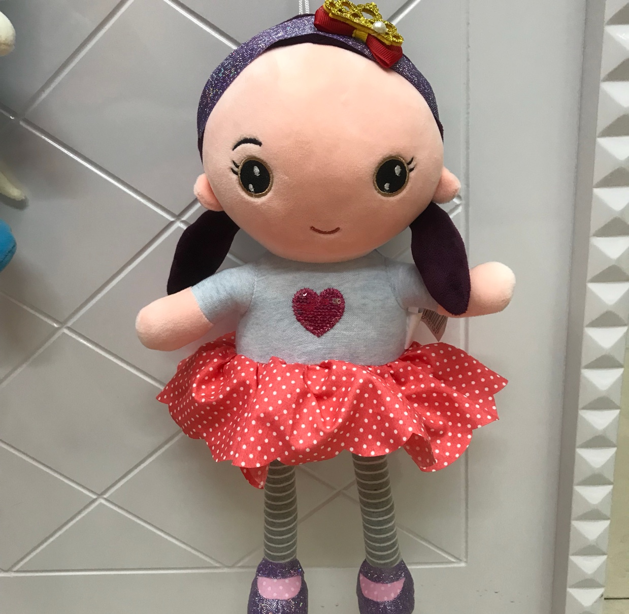 Crown girl thumbnail