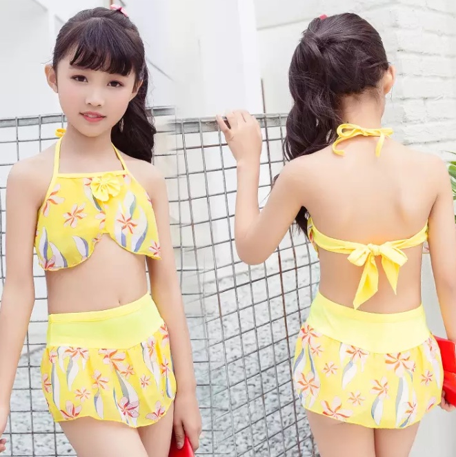 Children's swimsuits come in a variety of split and one-piece styles at favorable prices! Girls' swimsuits Specification image