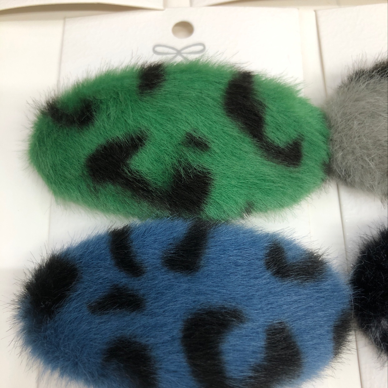 Leopard print hairy mango clip details Picture