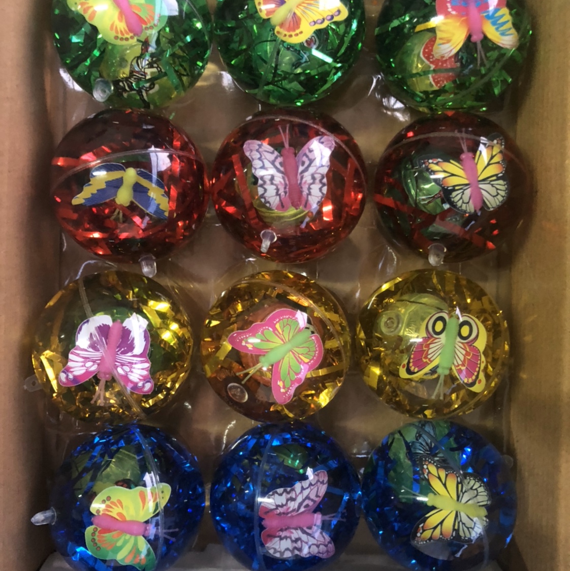 75 color silk and fish crystal ball