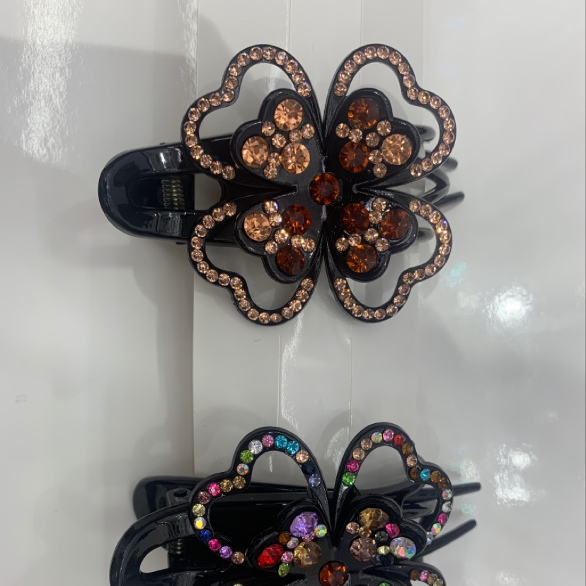 The popular three-foot diamond clip accessory and the popular DIY beautiful hair clip accessory decoration details Picture