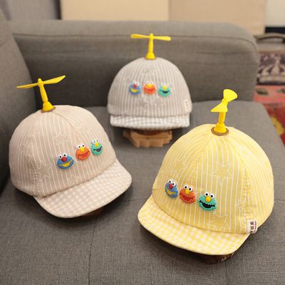 A deer hat khaki details Picture
