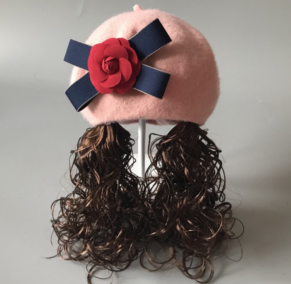 Wig style glazed children's wool beret thumbnail