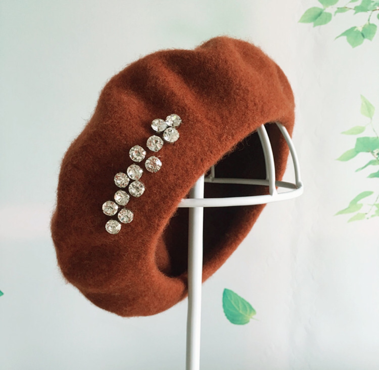 New Year Beret hat, all-wool rhinestone student felt, fashionable flat-brimmed hat, professional fisherman hat, trendy professional hat undefined