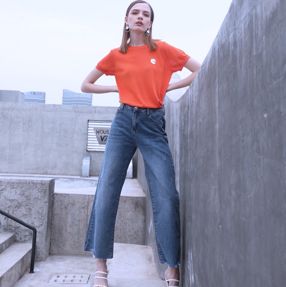 Jimmy Seio summer dress ice silk fabric knitted top orange black Application Scenario