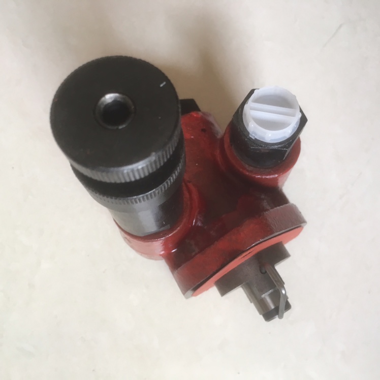 Russian Truck Mars, Dete oil pump MYZ-80,MTZ-82 oil pump YTH-3-1106010-A4