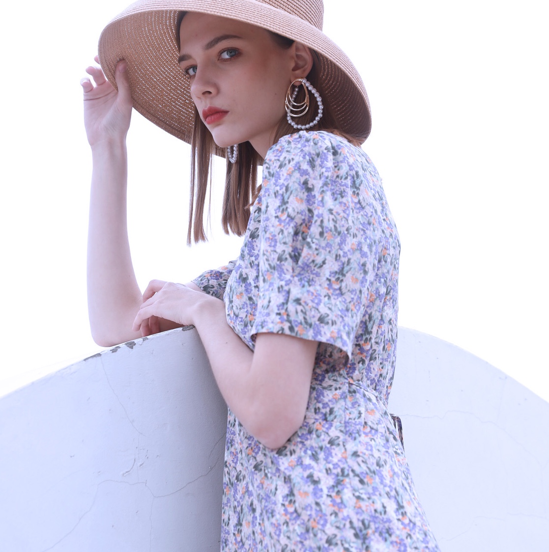 Jimmy Seo's light purple floral dress Specification image