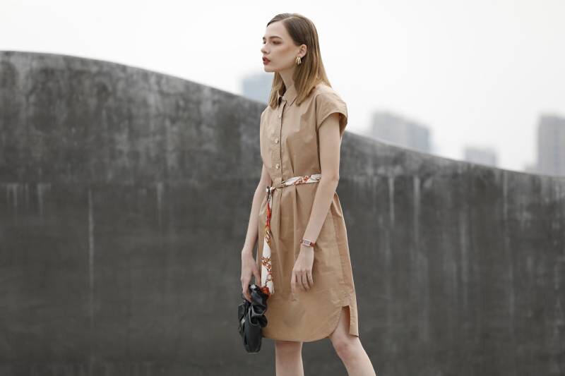 Jimmy Seio cotton, a fashionable and simple brand dress in khaki, black and orange Specification image