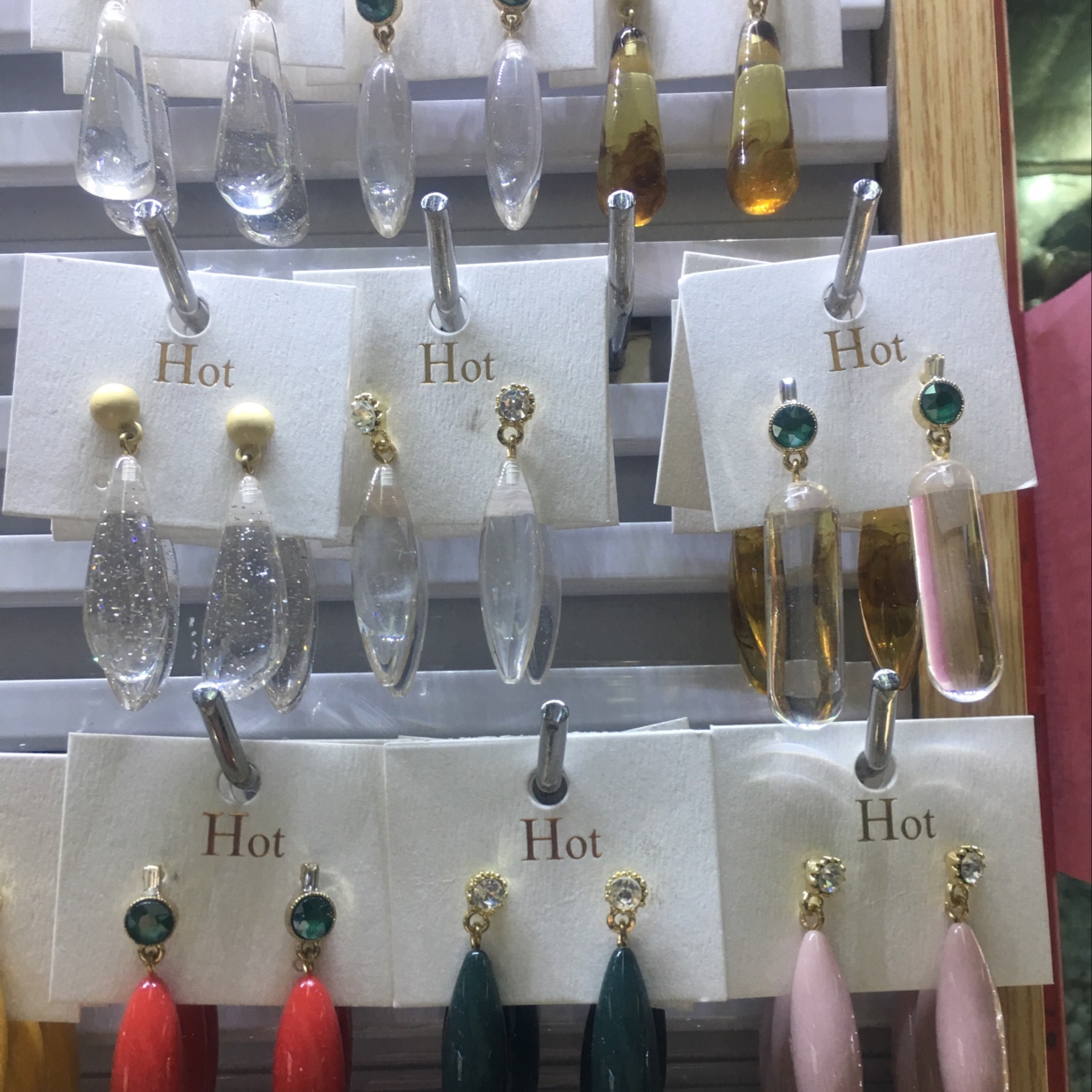 亚克力吊坠耳环
