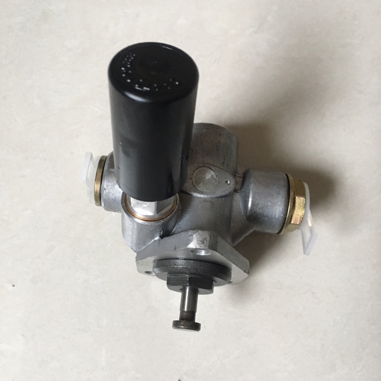 European heavy truck engine oil pump Scania oil pump, Volvo oil pump 0440008068 1307770