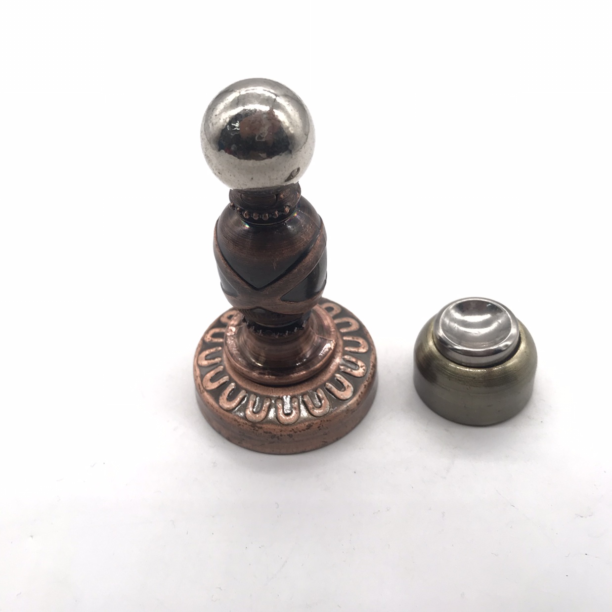 Shuzan hardware accessories, shackle type, computer office desk wiring box, door stop, floor bump, anti-collision door bump, practical tools details Picture