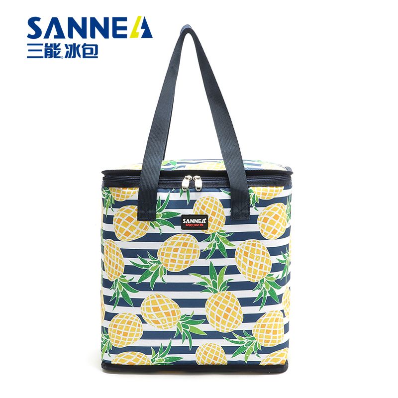 New aluminum film insulated bags, outdoor picnic and barbecue ice packs, fresh-keeping, refrigerated and insulated bags, hand-held lunch boxes and bento bags Item Picture