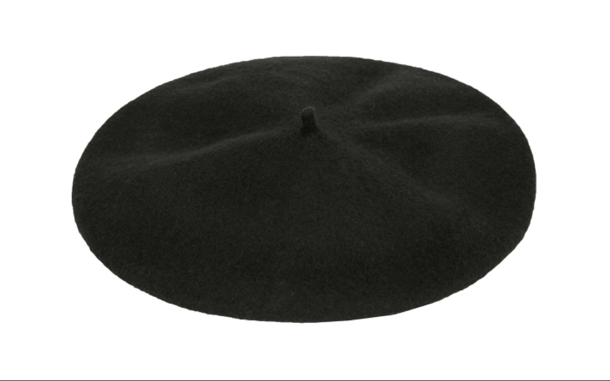 All-wool knitted religious headscarf style beret, suitable for both men and women outdoors in autumn and winter, with chain magnetic attraction design Application Scenario