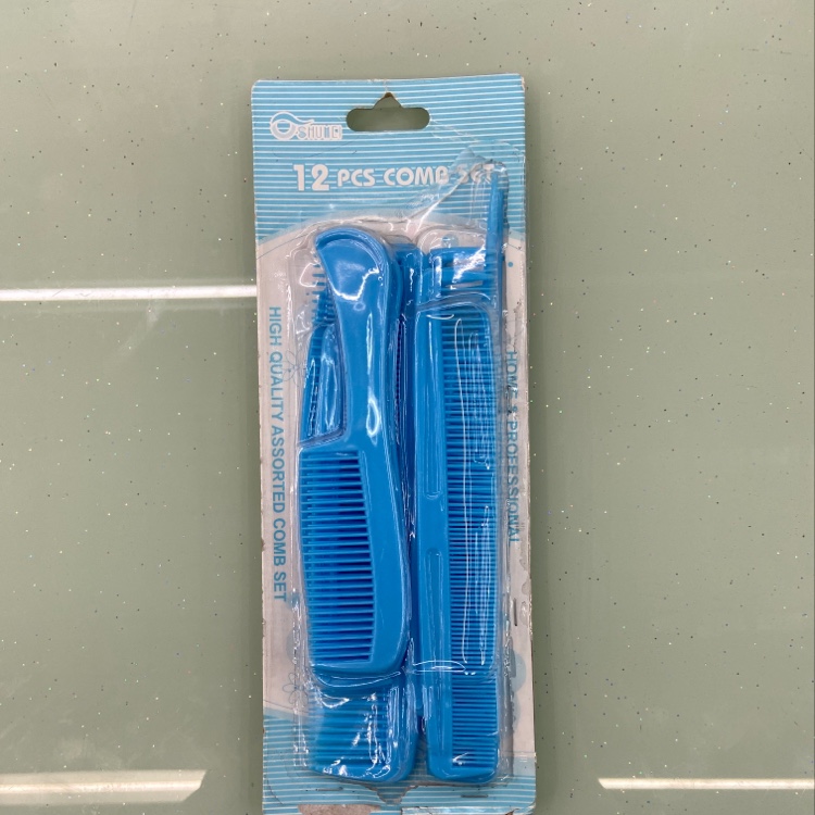 A 12-piece hair dressing suit thumbnail