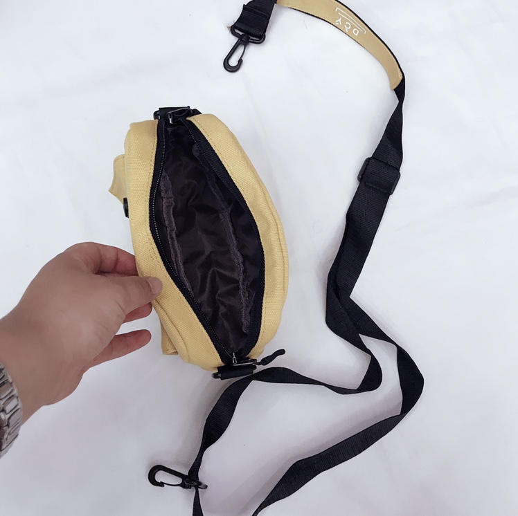 这个帆布休闲布包产品图