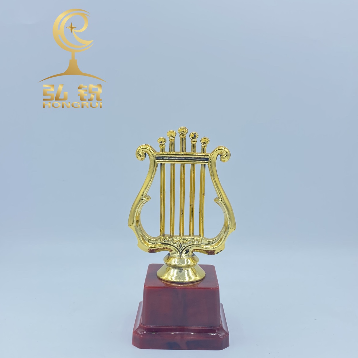 Plastic trophy competition award prize can be customized logo Yiwu Selection thumbnail