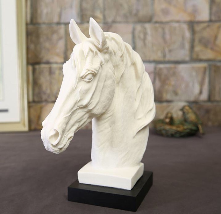 White sandstone horsehead thumbnail