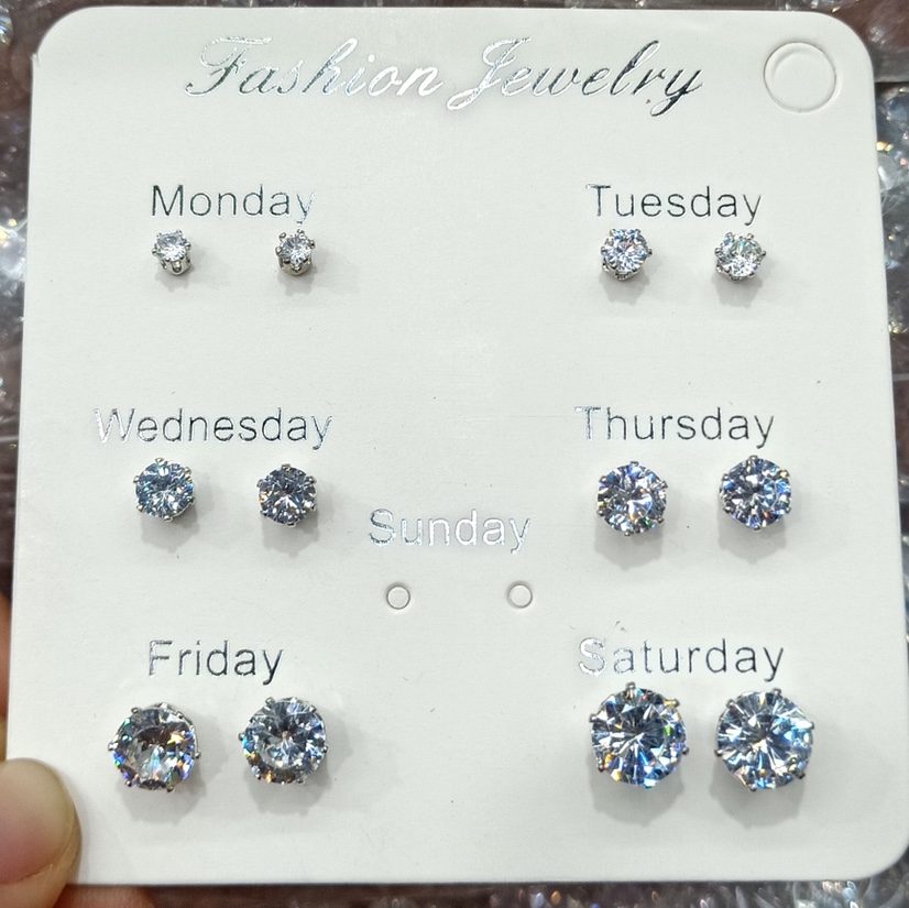 Zircon stud 3mm-8mm set undefined