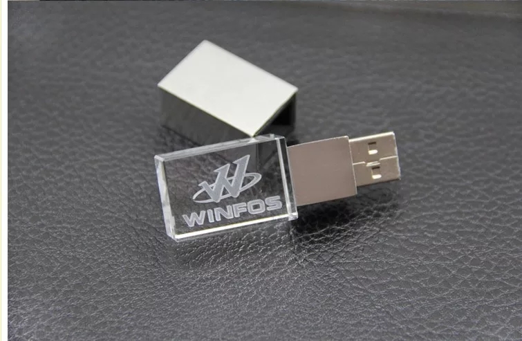 专业生产优盘 ，定制USB图