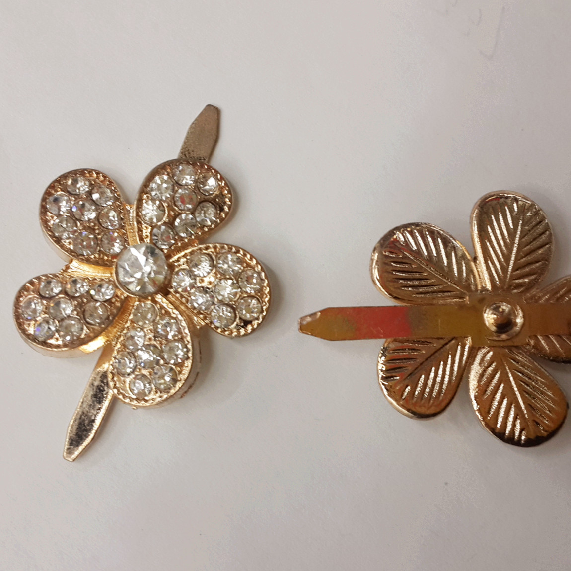 服装辅料 锌合金钻石箱包扣 鞋扣 服装扣腰带装饰扣详情4