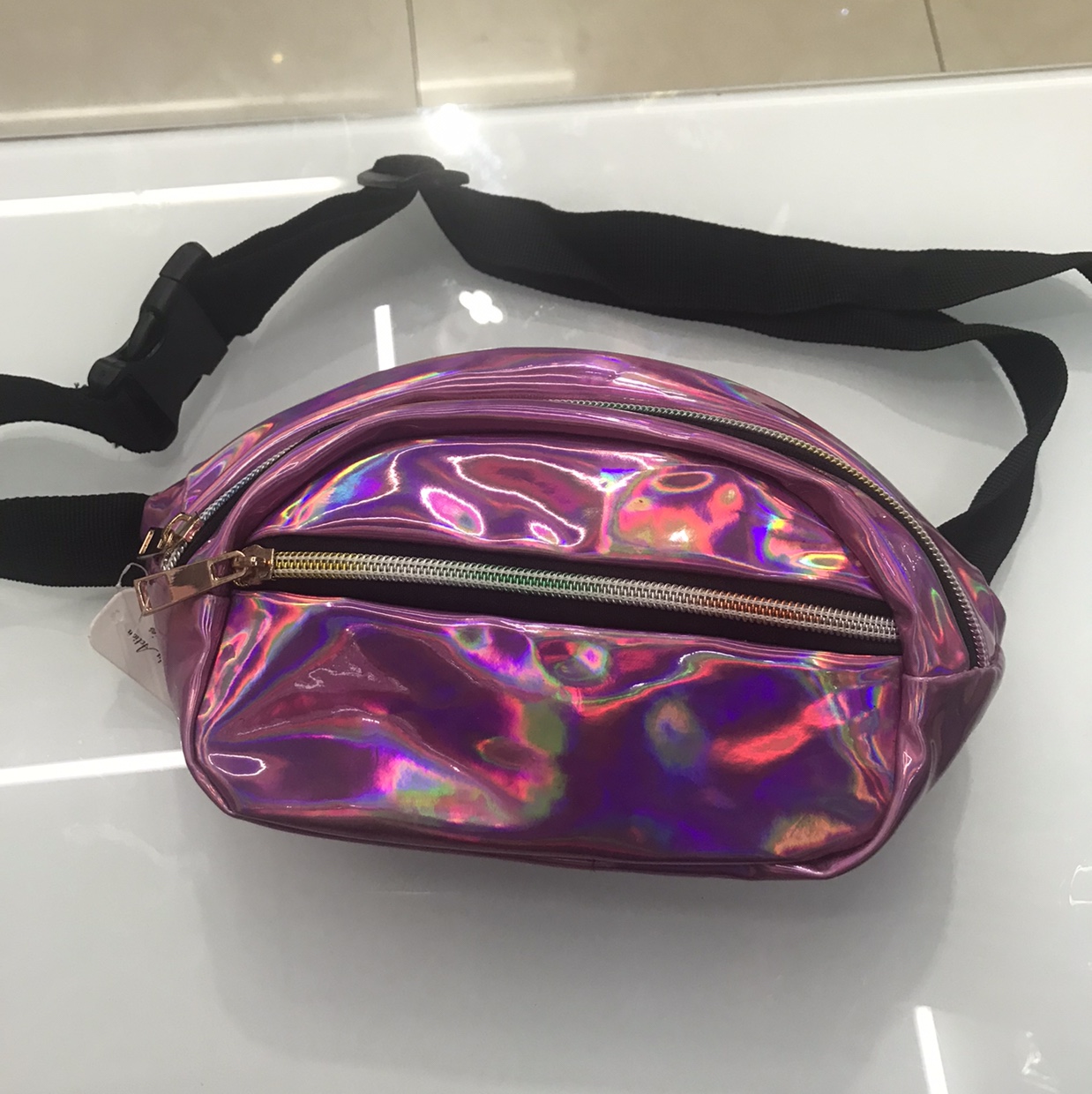 Mirror fabric waist bag details Picture