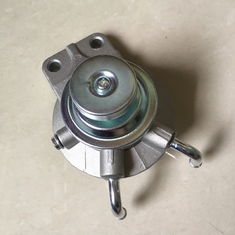 Toyota pickup oil water separator cover, oil water separator pump head, filter base 23300-64010