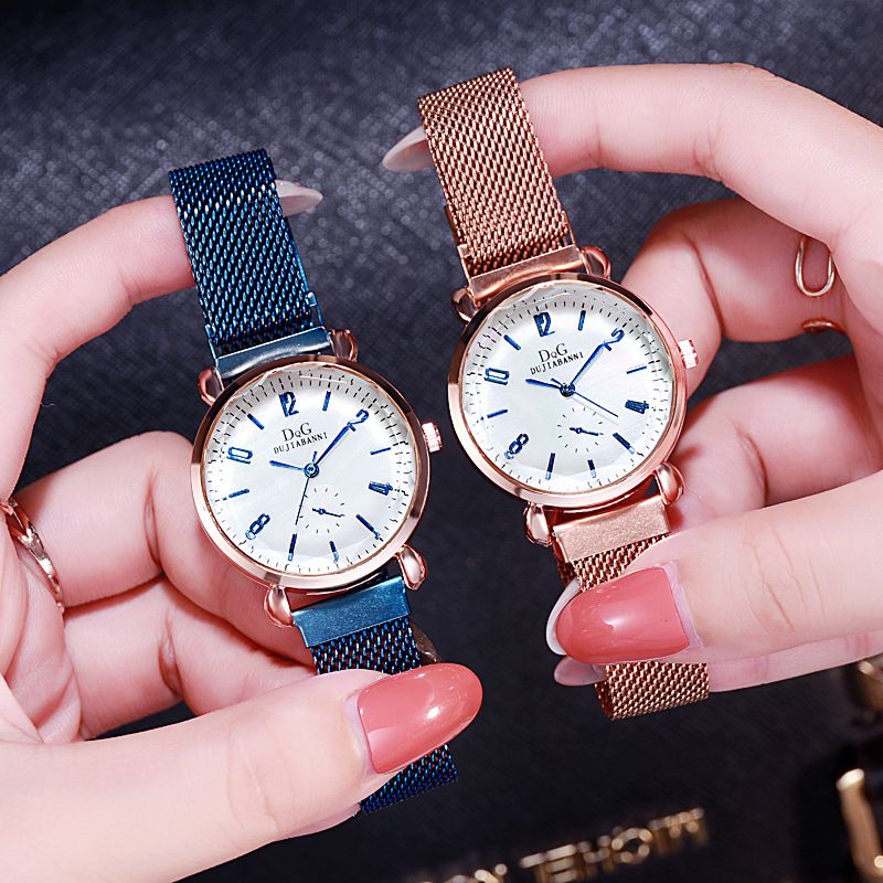 工厂直销女士懒人手表数字表面腕表一件代发