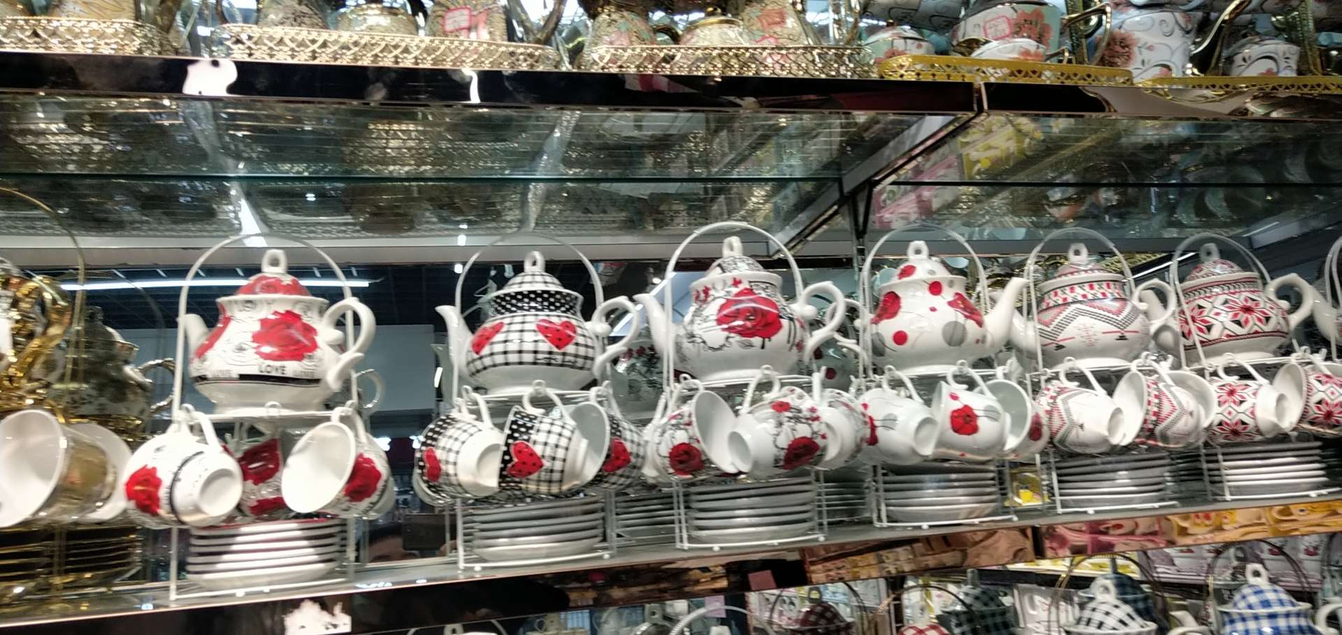 Red flower tea thumbnail