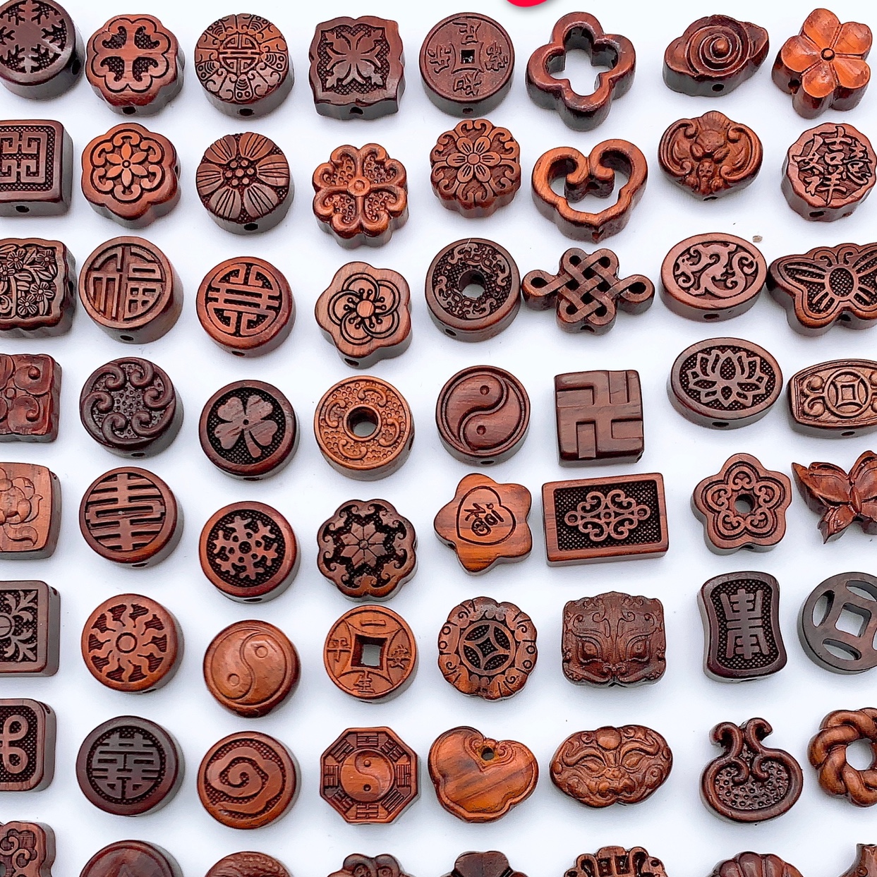 Red sandalwood accessories thumbnail