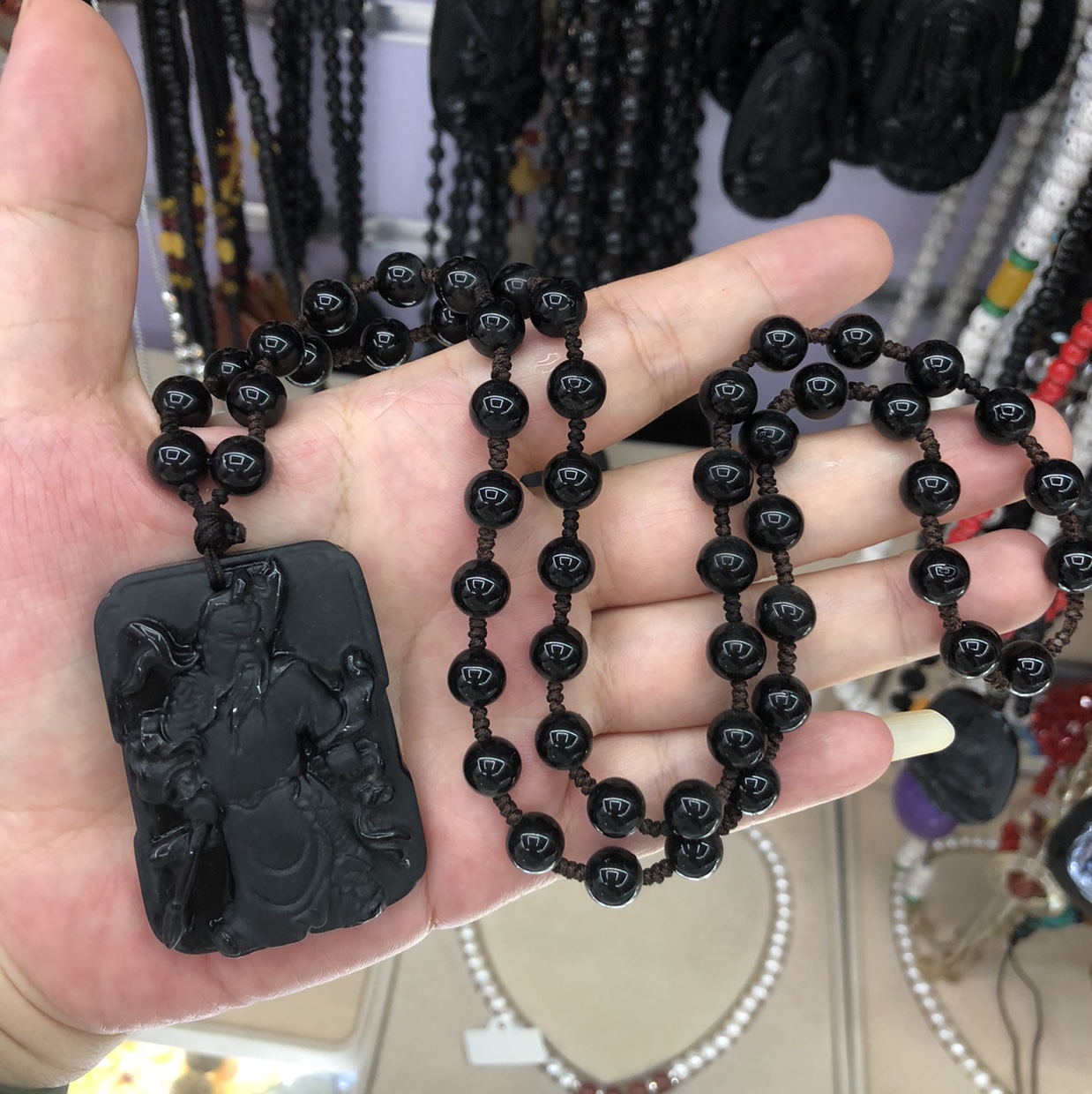 轻奢 高级感 欧美复古 叠戴 简约 天然黑曜石关公吊坠