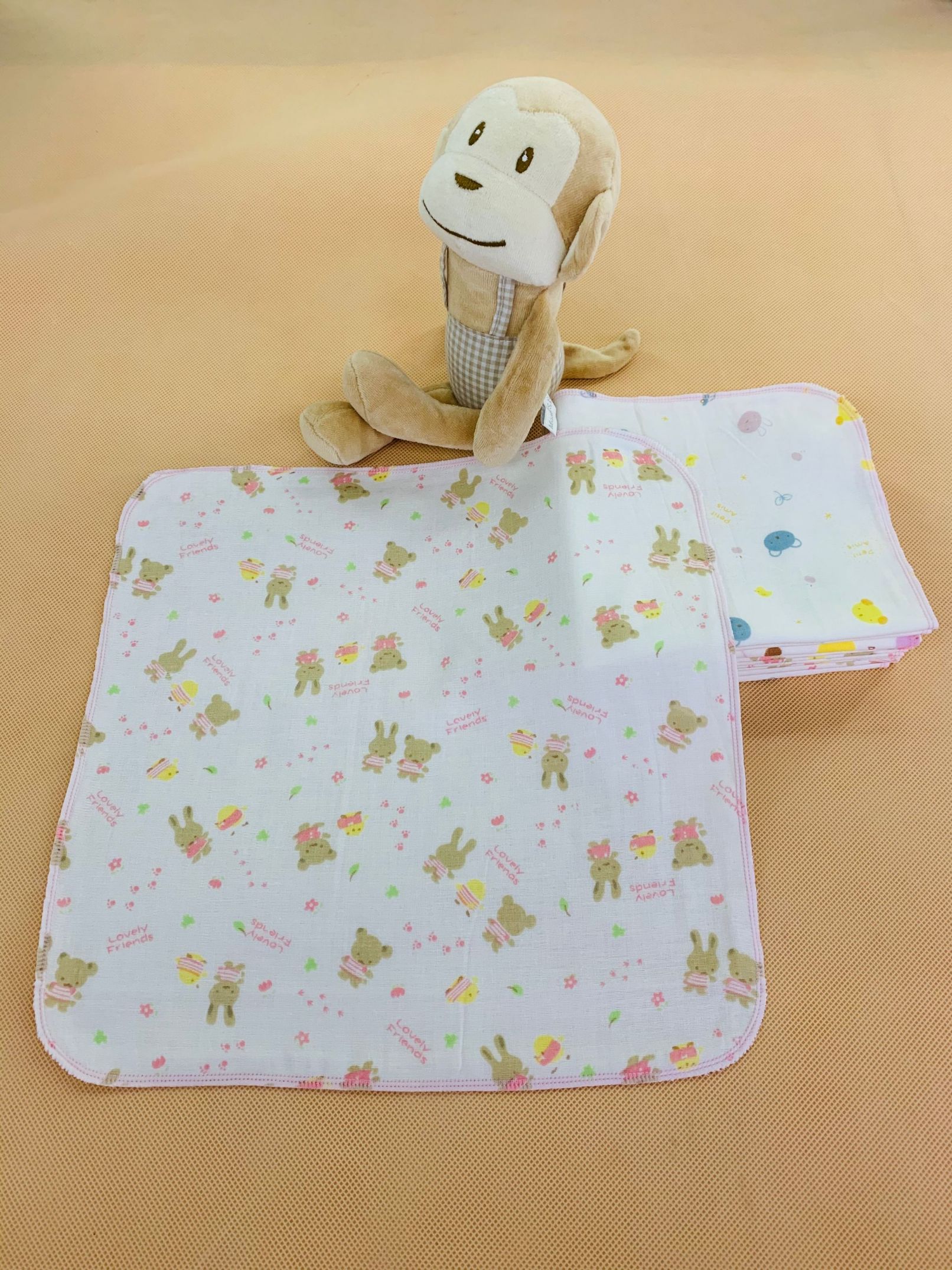 Yiwu quality newborn baby gauze, small handkerchiefs, baby feeding towels, mouth wiping gauze, small handkerchiefs factory direct sales details Picture