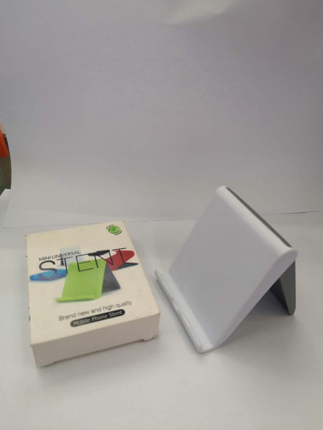 Mini two-color Lazy phone stand Foldable phone stand