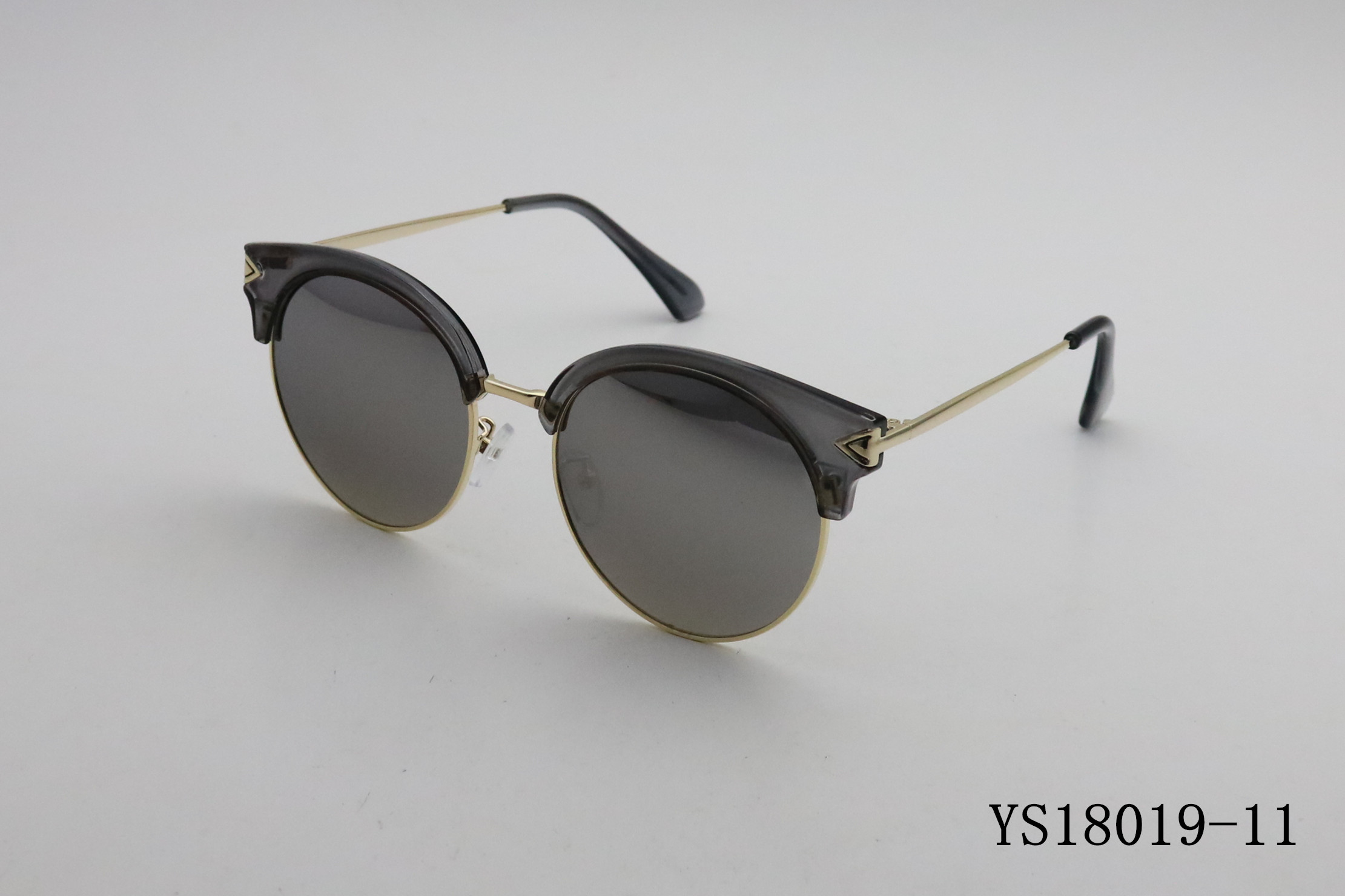 义乌好货伊BY特价眉毛款太阳镜详情图5